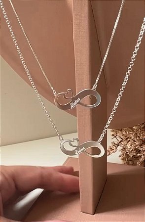 Colar personalizado infinito com coração e nome