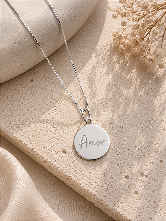 Colar plaquinha redonda Amor