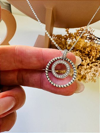 Colar inspiração Pandora 2 círculos bolinha e cravejado