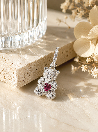 Pingente click urso cravejado