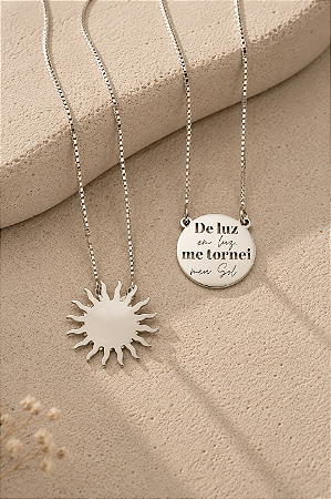 Escapulário "De luz em luz me tornei meu sol"