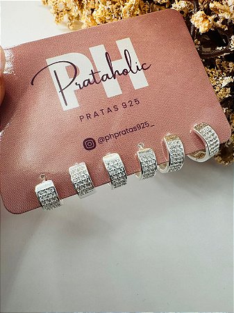 Brinco trio argola fio reto cravejado