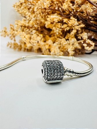 Pulseira berloque inspiração Pandora tambor cravejado