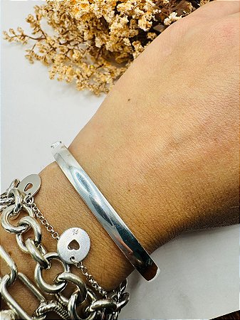 Bracelete rígido 6,7 cm 6mm