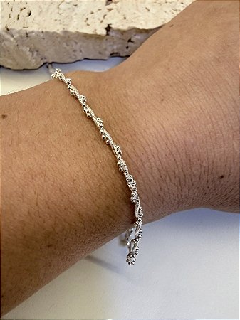Pulseira trançada rabo de rato com mini bolinha 2mm