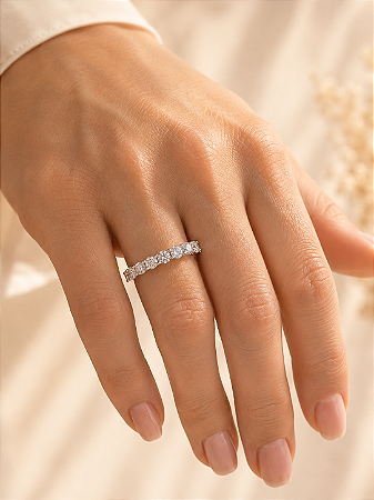 Anel aparador Moissanite 10 pedras redondas