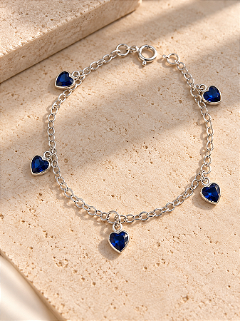 Pulseira elos com corações em zircônia azul