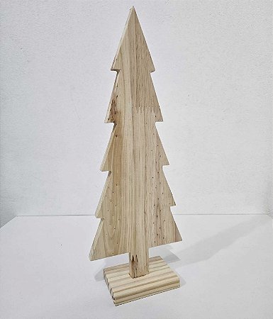Árvore em pinus 39x15x7cm