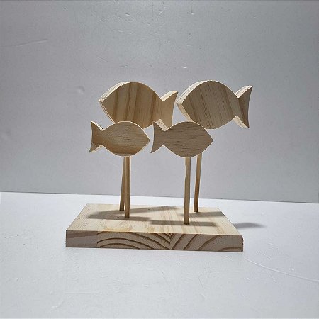 Peixes no Palito em Pinus 18x17x10
