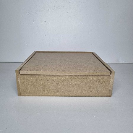 CAIXA GUARDANAPOS 18,5X18,5X5CM
