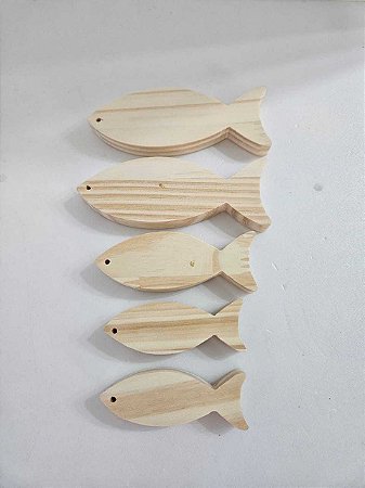 PENCA 5 PEIXES PINUS 15x5cm
