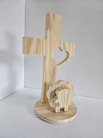 CRUZ COM OVELHA PINUS- 32X19X15cm