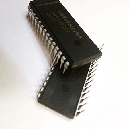 MAX306PI Driver BCD para Display 7 Segmentos DIP-28 PTH