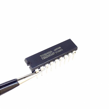 CI TD62083AP ULN2803 Driver de Carga 8 Canais DIP-18
