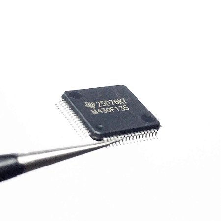 Circuito Integrado MSP430F135 MCU 16-Bit LQFP-64