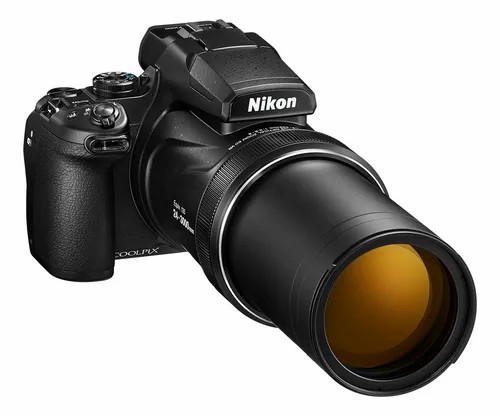 Câmera Digital Nikon Coolpix P1000 16MP 40x Bluetooth/Wi-Fi Lente Nikkor ED 4.3-539mm f/2.8-8 - Preto