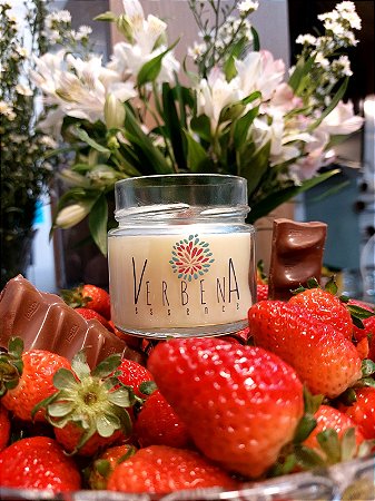 Vela Perfumada de Morango com Chocolate - 140g