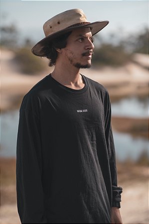Camiseta Natural Futuro Manga Longa - Preta