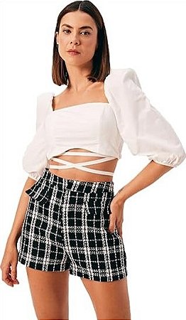 Shorts Xadrez Recortes Tweed Dimy Preto Branco