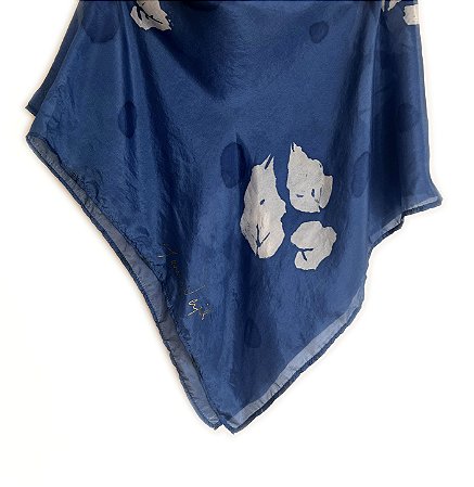 Lenço Folhas 100% seda | 90x90cm