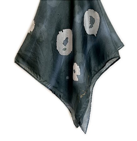 Lenço Floral 100% seda | 70x70cm