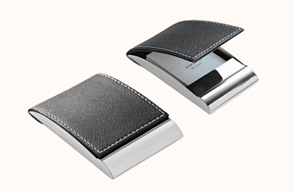 PORTA CRTÃO EM METAL E COURO SINTÉTICO