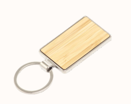 CHAVEIRO DE METAL RETANGULAR, FRENTE DE BAMBU E VERSO LISO