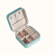 PORTA JÓIAS DE COURO SINTÉTICA TEXTURIZADO