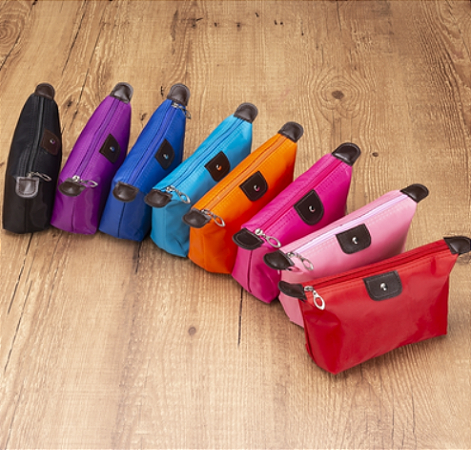 NECESSARIE IMPERMEAVEL DE POLIÉSTER