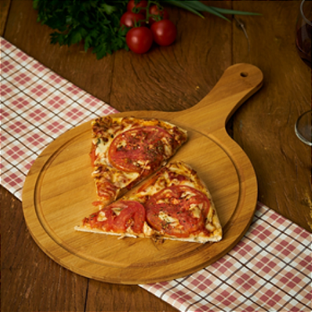 TÁBUA DE BAMBU COM CANALETA E CABO