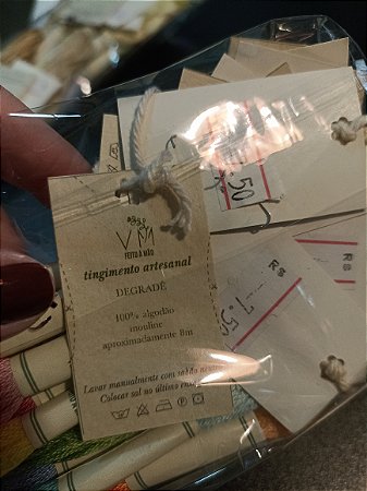 Linhas VM feito à mão
