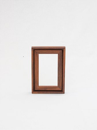 Moldura Flutuante Muiracatiara Retangular