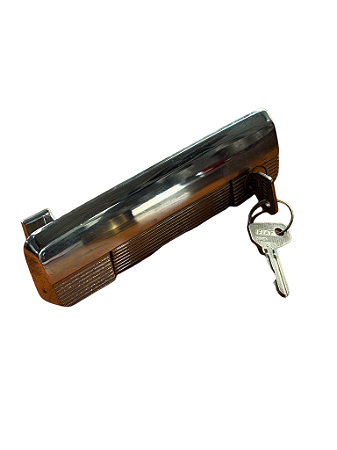 Maçaneta Externa da Porta Lado Direito Cromada  Com Chave Fiat 147 Fiorino 4349124
