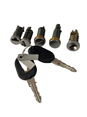 Conjunto de Cilindros c/Chave (ignicão/portas/porta-malas/combustivel) Uno 90 até 2003 - Prêmio - Fiat 75289430 - Logo F