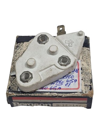 Regulador de Voltagem 14V - Monza Marca Bergson GA203