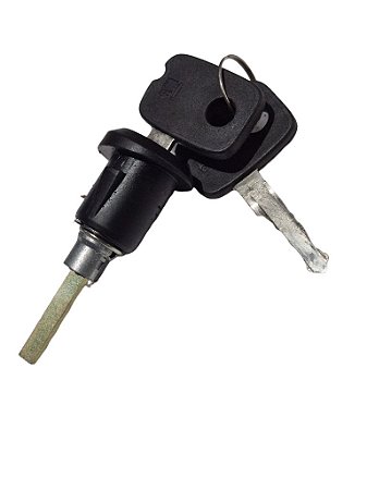 Cilindro Porta Malas Preto Com Chave Chevette 85/93 GM 94656016 Marca Universal Novo de Época com logo GM