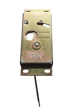 Fecho Inferior Capo D80 Após 81/ A60 C60 Apos 79/ GM 9302554 Universal 40181 Novo de Época