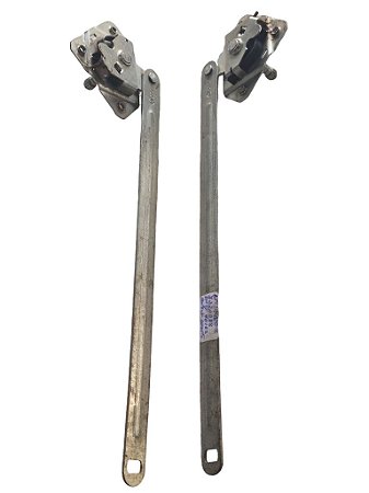 Par Comando Fechadura Interna Abertura Porta Pick-up Caminhões 66 até 84 GM 7320087 7320088 Original Perez Novo de Época