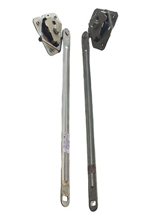 Par Comando Fechadura Interna Abertura Porta Pick-up Caminhões 66 até 84 GM 7320087 7320088 Novo de Época