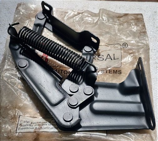 Dobradica Capo Lado Direito Preta Com Mola Pick-up C10 D10 Caminhões C60 D60 Até /85 GM 7362032 Universal 40394