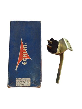 Interruptor Alavanca Luz Freio Lado Esquerdo Utilitários e Caminhões GM Antigos Ano 1942 até 1958 GM 1997022 Echlin 7022