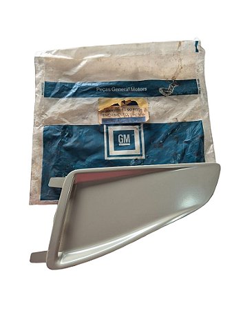 Enchimento Defletor Entrada Ar Lado Direito Capo Kadett GS GSI 89 até 98 Original GM 90191356