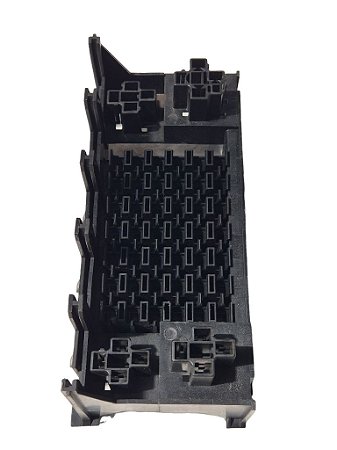 Caixa de Fusíveis Sem Tampa Chevette 83/ em diante Monza 82/ em diante A20 C20 D20 85/ em diante Original GM 12015324