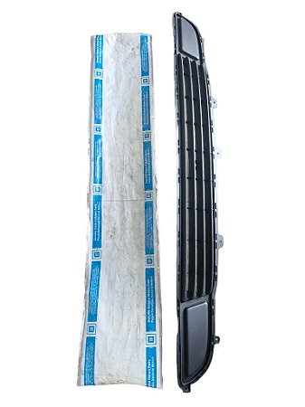 Grade Inferior Parachoque Zafira Ano 01 até 04 Sem Farol Neblina Original GM 93290360 Novo de Época