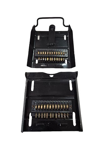 Suporte Gaveta Bandeja Toca Fita Rádio Antigo De Época Anti Furto 12 Contatos Revisado de Época