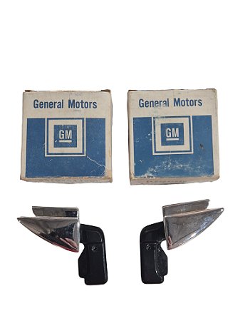 Par Trinco Quebra Vento Lado Direito Lado Esquerdo Opala 85 até 92 Original GM 94644899 94644900 Novo de Época