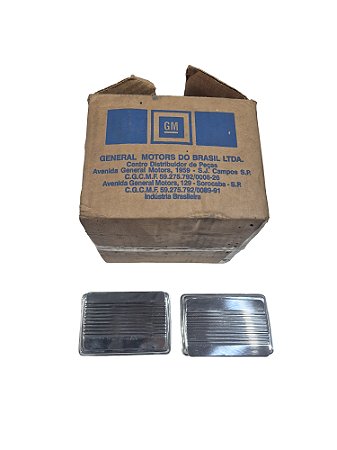 Par Cinzeiro Cromado Opala SS Caravan Comodoro Novo Original GM 7325163 Novo de Época