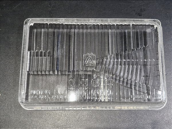 Lente Vidro Farol Lado Esquerdo Fiat 147 Spazio Oggi Panorama Original Arteb 40193 LE