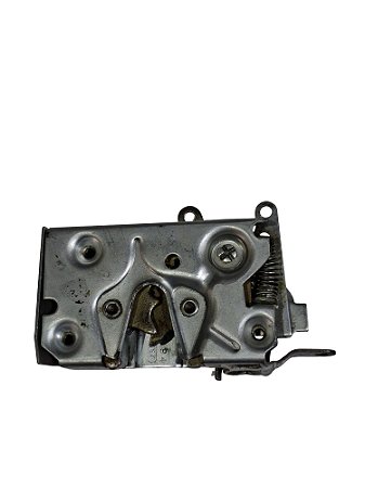 Fechadura da Porta Direita Ford Corcel II Belina II Del Rey Scala Pampa Universal 30180 Ford BD8M6221812A