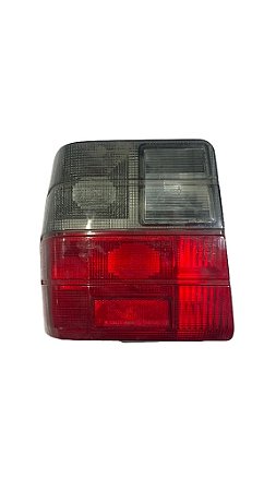 Lanterna Traseira Lado Esquerdo Fiat Uno 84 a 2003 Fumê Completa Original Fiat Marca M CARTO 5998410 Novo de Época